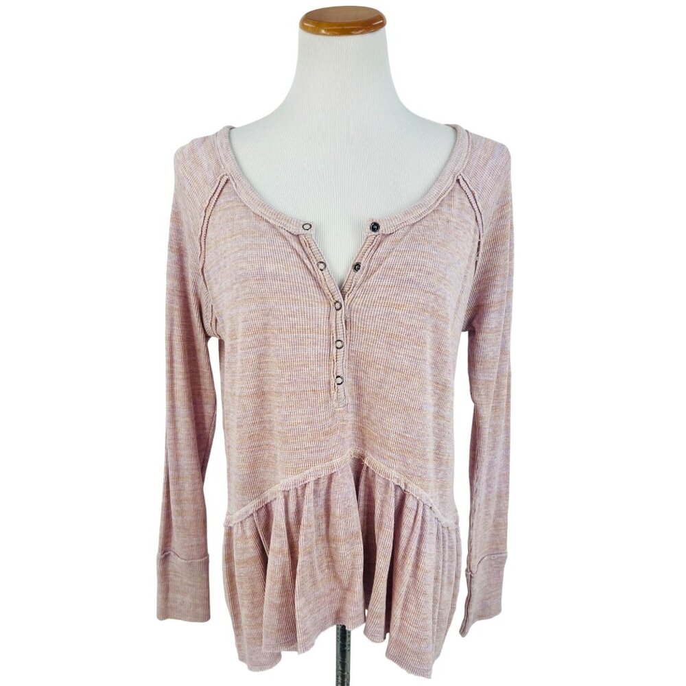 Free People Casual Boho Waffle-Knit Long Sleeve Lavender Ruffled Hem Flowy Top - Picture 2 of 16